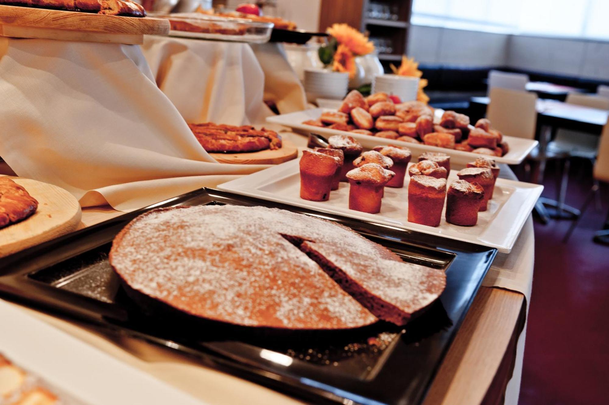Pianob - Breakfast Hotel & Bar 세니갈리아 외부 사진